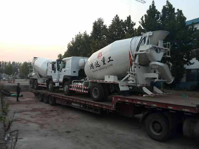Load to Tajikistan,2 sets 9m3 Concrete Mixer Truck